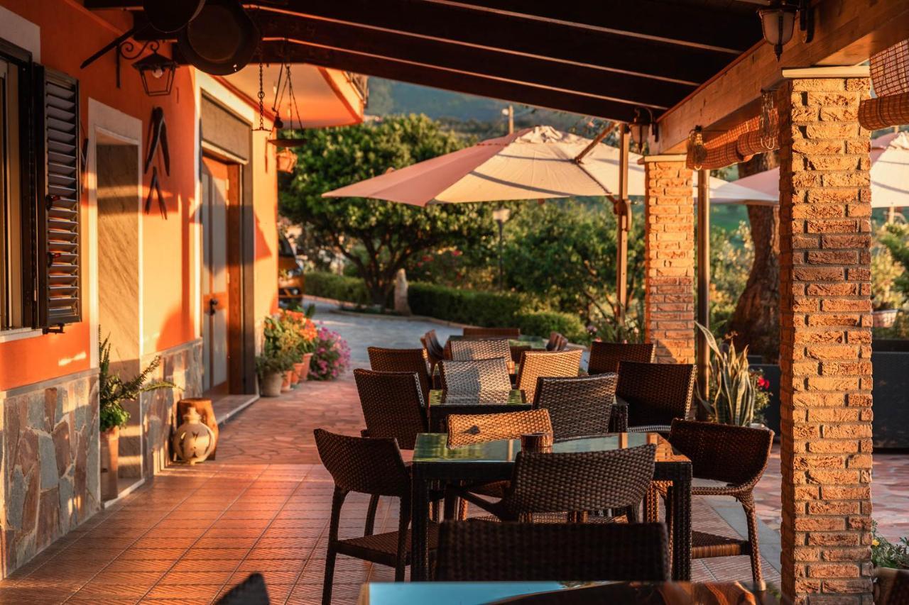 B&B La Mortella Albanella Exterior foto